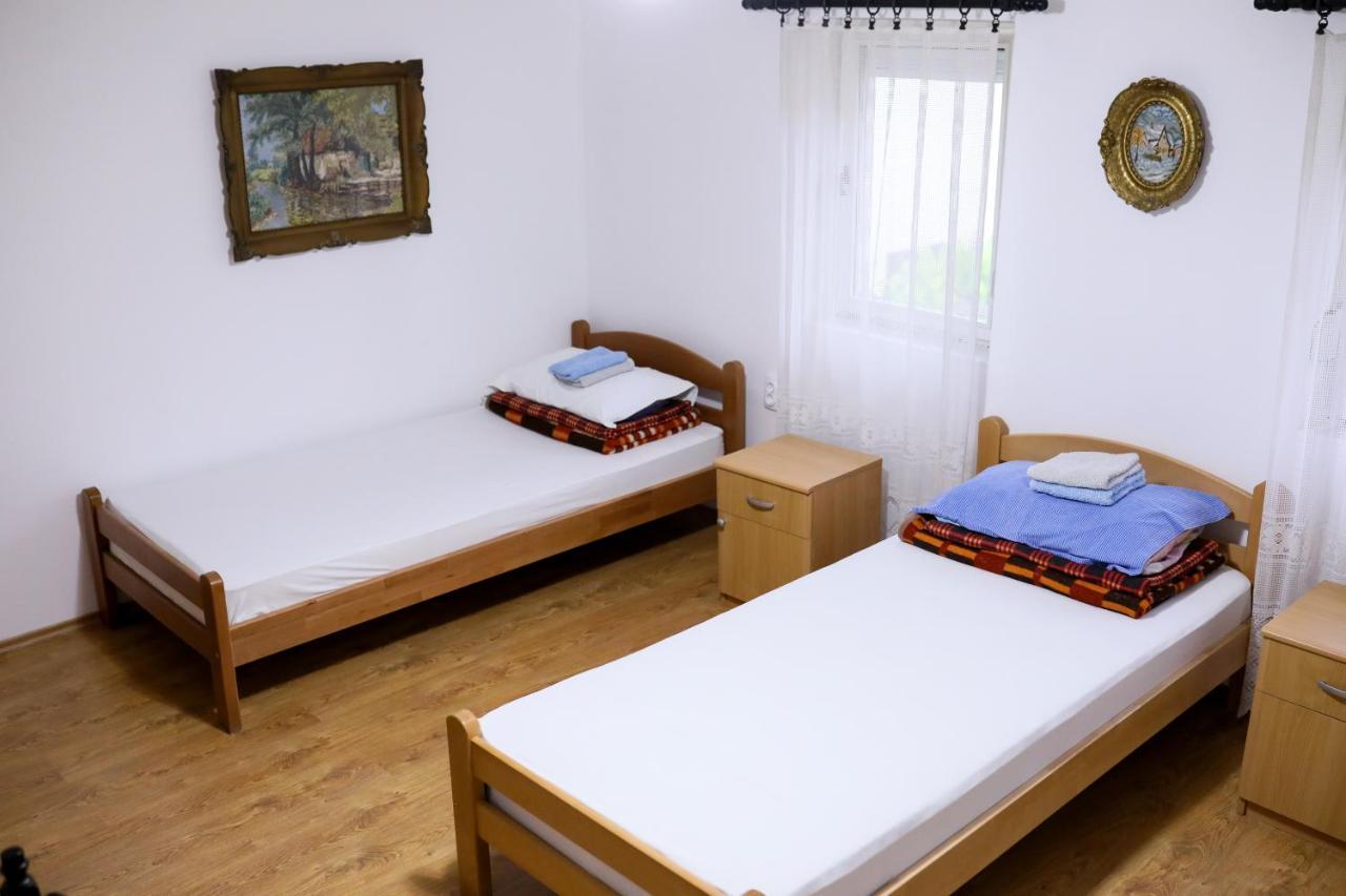 Green Apartments Kursumlija Exterior photo